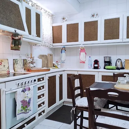 Christie's Boutique By Corfuescapes *